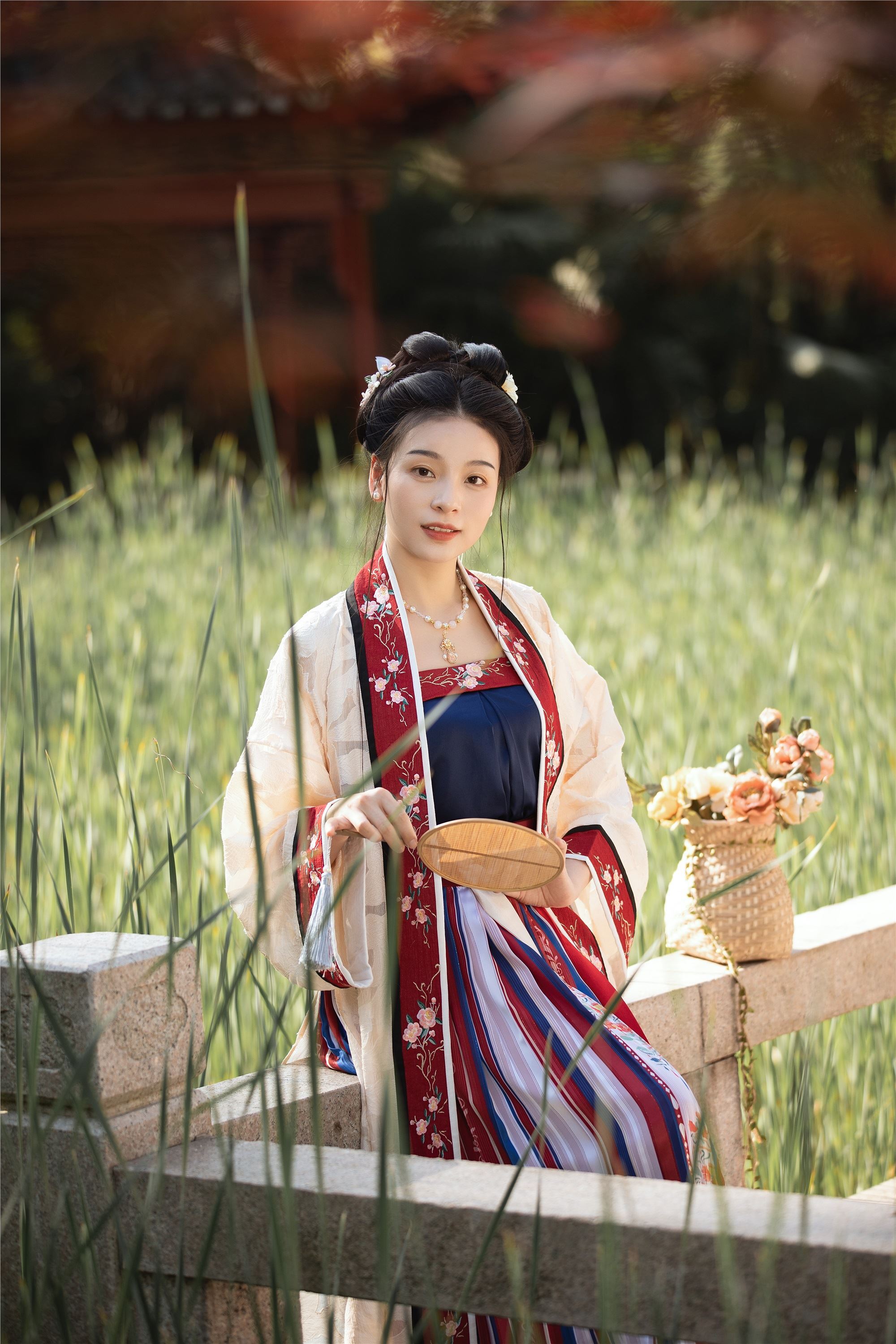 YITUYU艺图语 2021.08.27 小园游记 肖肖